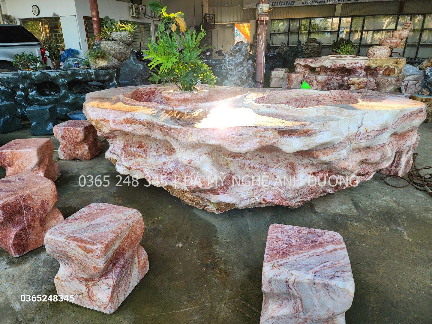 Bàn ghế đá tự nhiên ngoài trời trang trí sân vườn