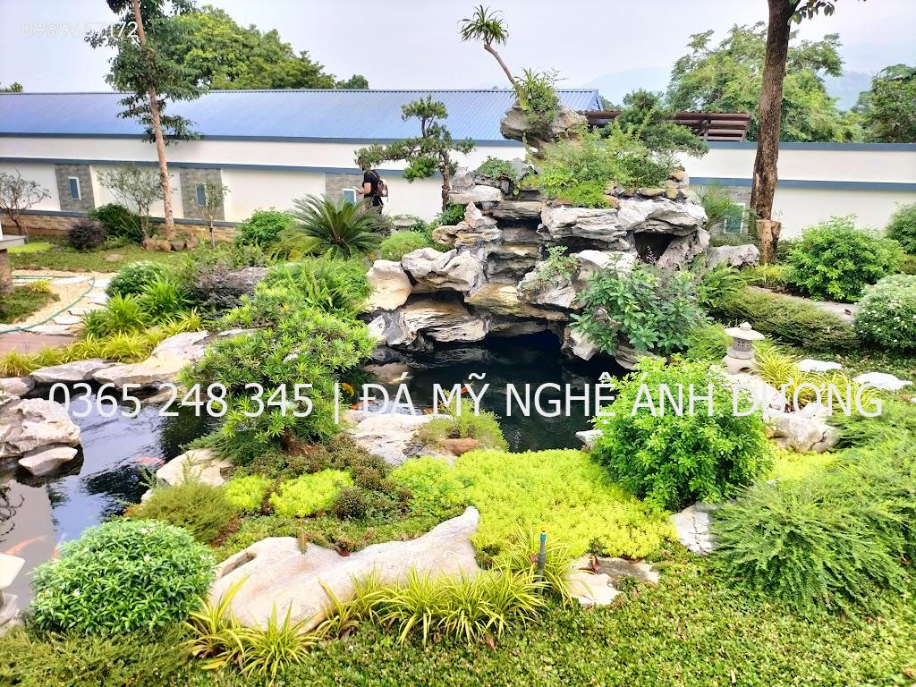 trang trí hồ cá ngoài trời, trang trí hồ cá, đá lũa đen hòa bình, hòn non bộ, hồ cá ngoài trời trang trí hồ cá ngoài trời, trang trí hồ cá, đá lũa đen hòa bình, hòn non bộ, hồ cá ngoài trời