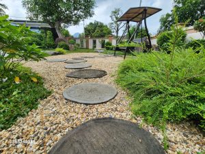 Sỏi cuội trang trí sân vườn