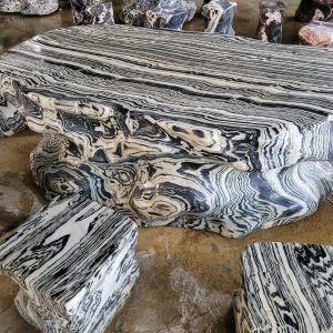 bàn ghế đá tự nhiên tuyết sơn