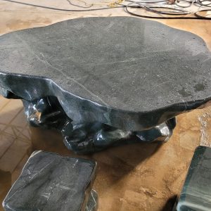 bàn ghế đá tự nhiên đá cuội xanh