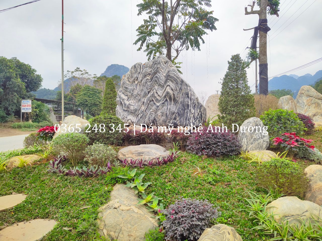 Lưu ý khi thiết kế phong thủy hòn non bộ trước nhà