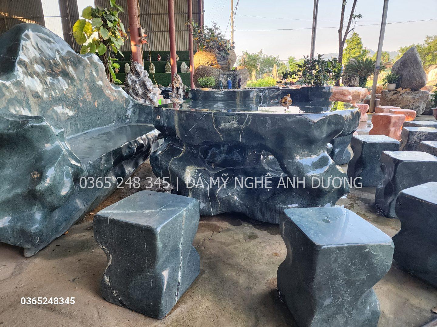 Bàn ghế đá tự nhiên Hải Phòng