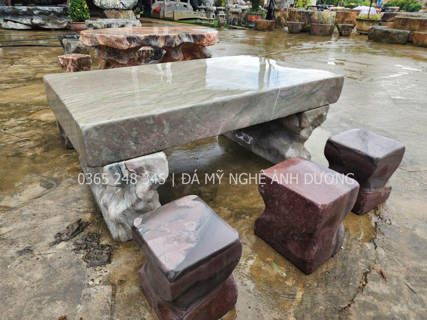 Cơ sở bán bàn đá tự nhiên tại Quảng Ninh
