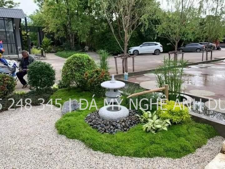 Vườn hoa và tiểu cảnh