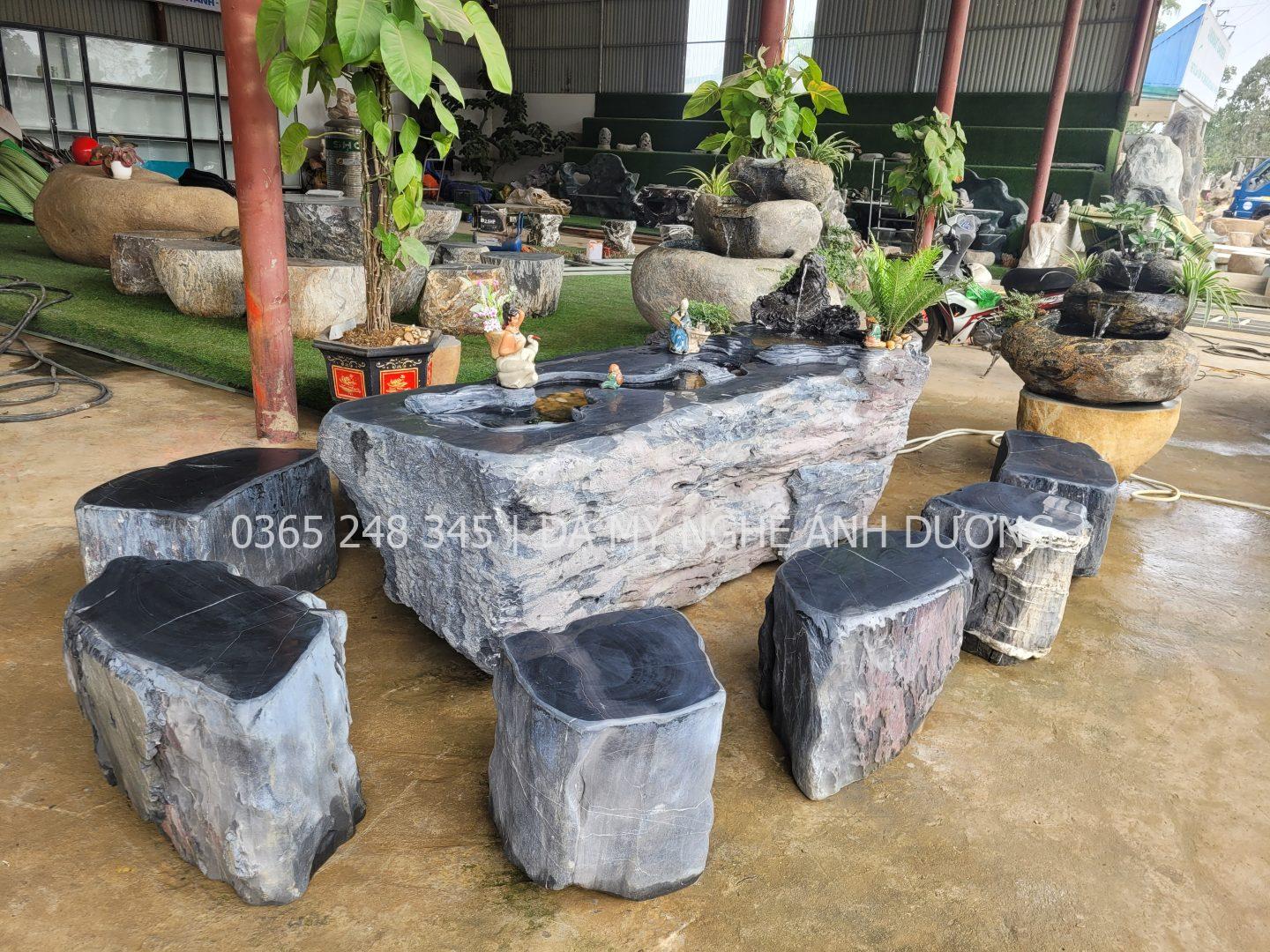 Bàn ghế đá Hà Nội